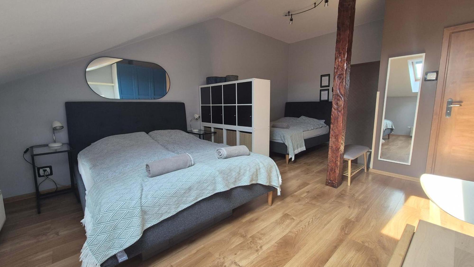 Guesthouse Prusa 7 Oswiecim Ngoại thất bức ảnh